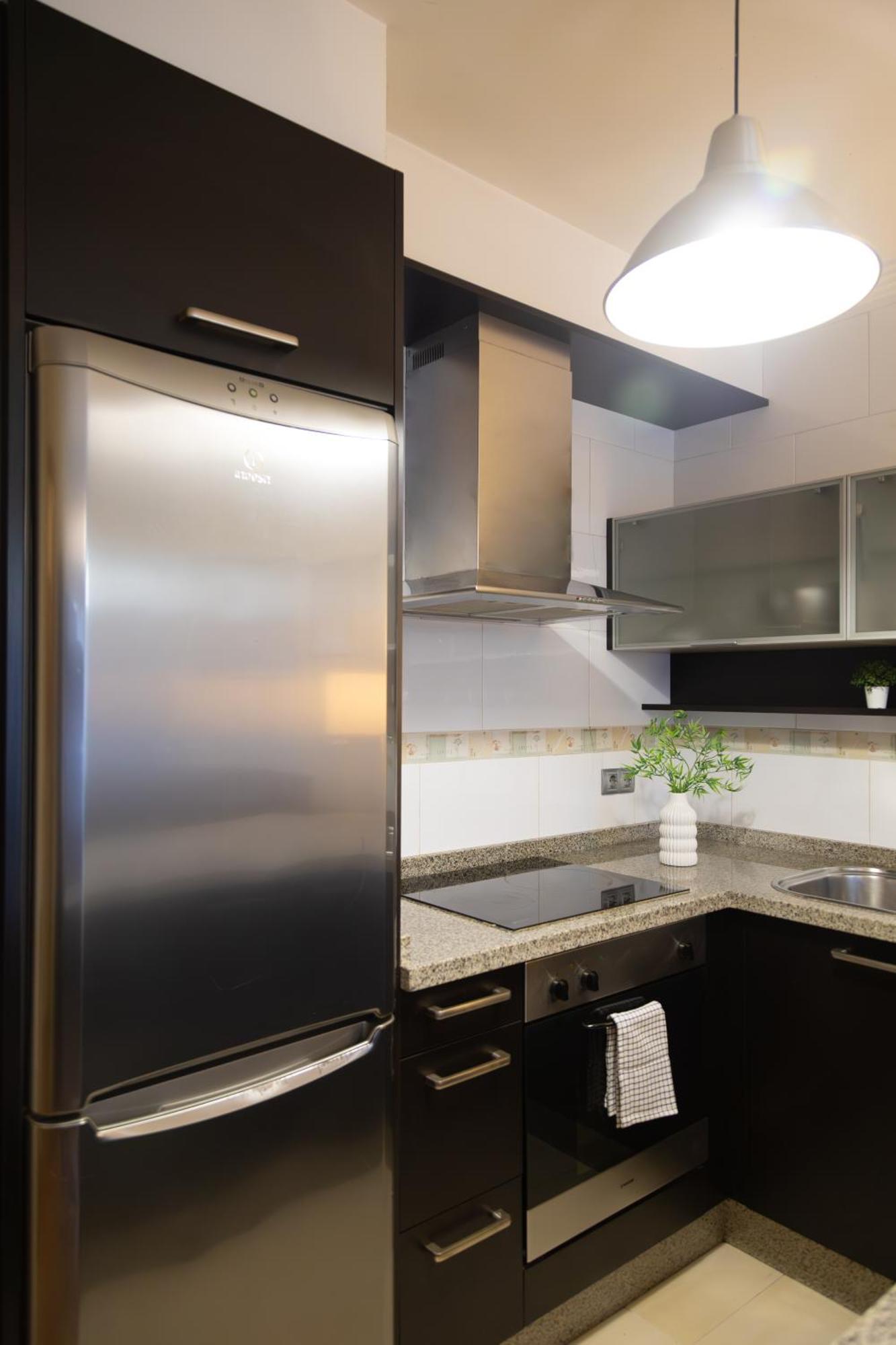 Apartamento Con Garaje, Centrico Y Luminoso Pontevedra Exterior foto