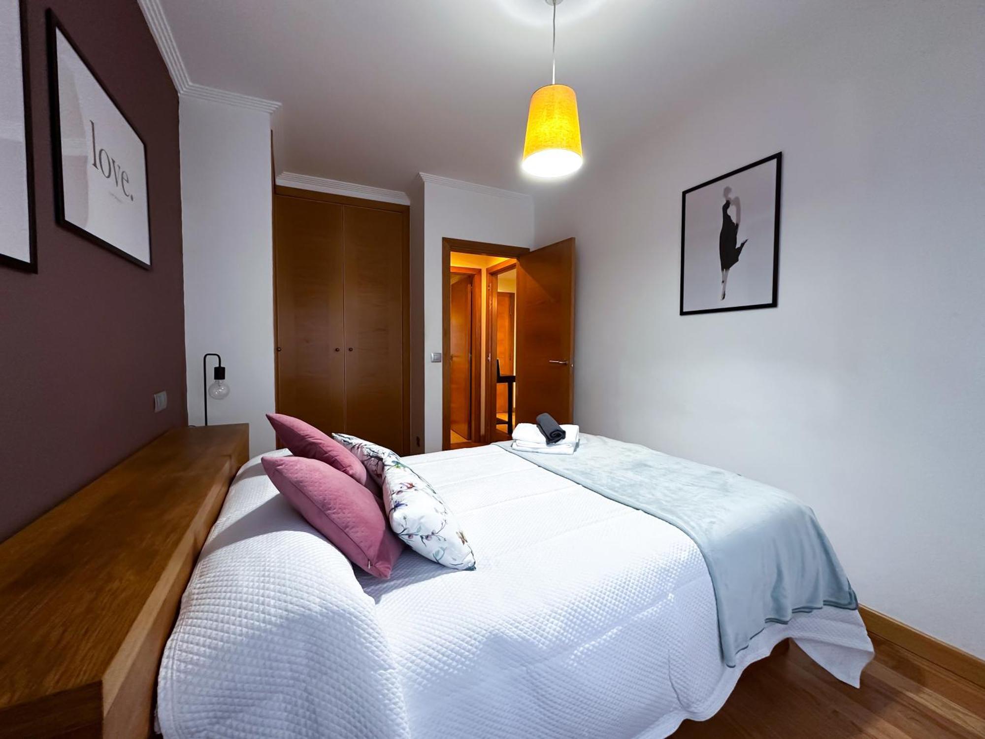 Apartamento Con Garaje, Centrico Y Luminoso Pontevedra Exterior foto